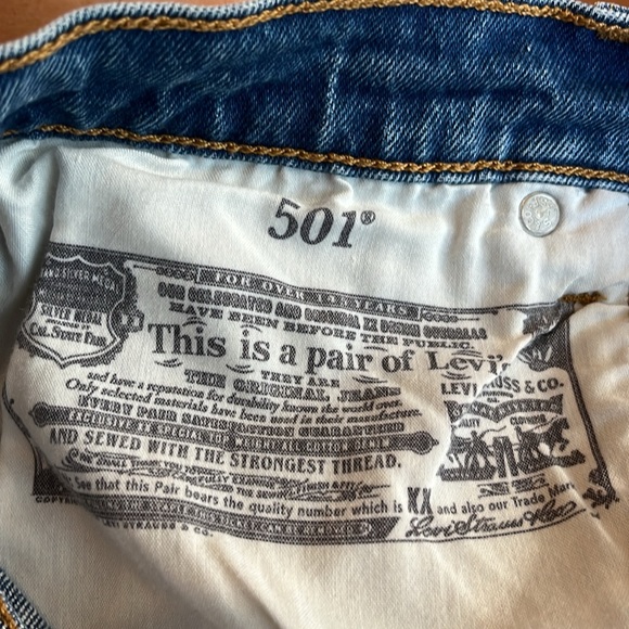 Levi’s Authentic 501 Denim Cut-offs Blue Jeans Shorts Button Fly Size 28 - Picture 8 of 11